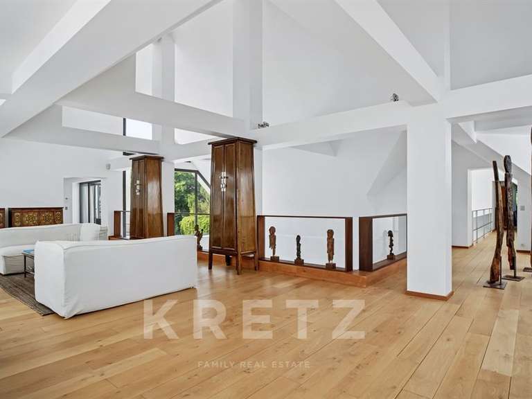 House Garches - 5 bedrooms - 800m²