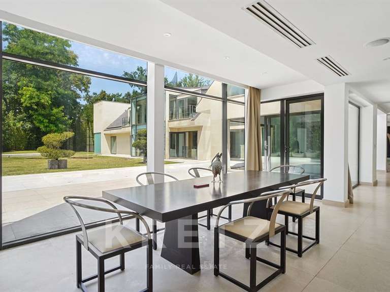 House Garches - 5 bedrooms - 800m²