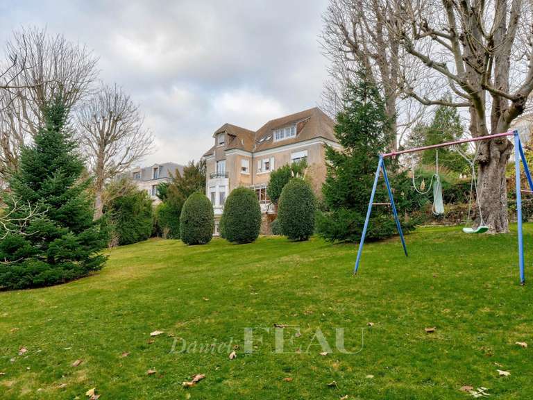 Maison Garches - 7 chambres - 382m²