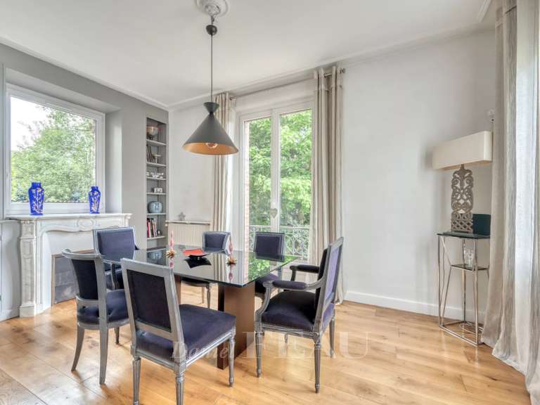 Maison Garches - 5 chambres - 240m²