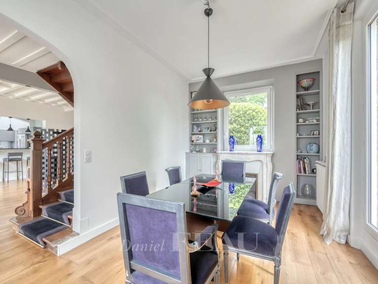 Maison Garches - 5 chambres - 240m²