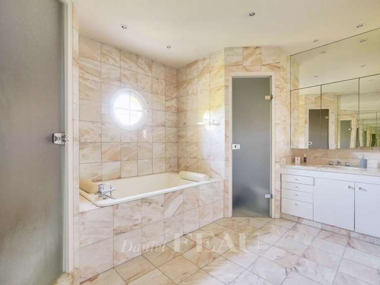 Maison Garches - 5 chambres - 440m²