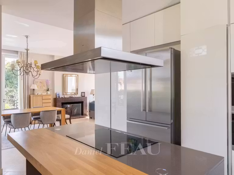 House Garches - 5 bedrooms - 325m²