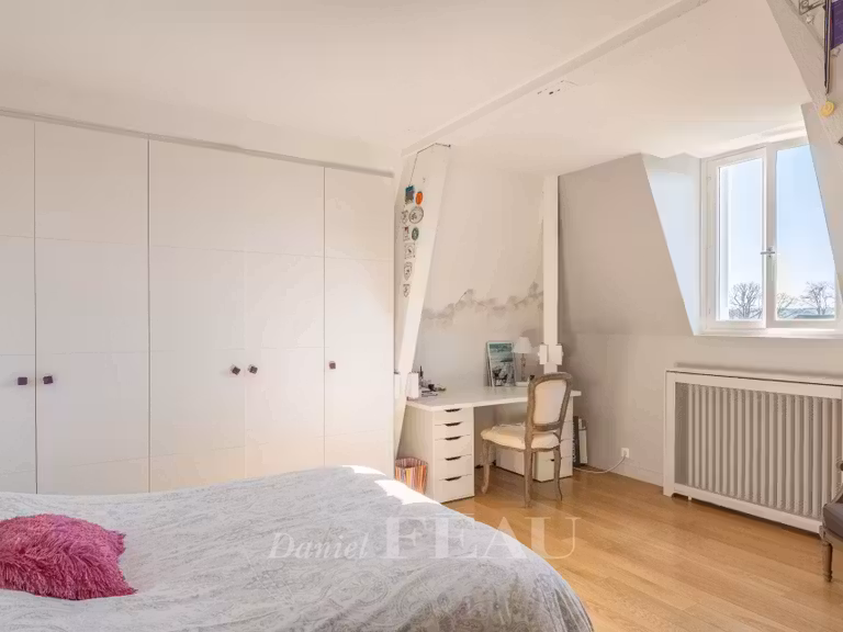 House Garches - 5 bedrooms - 325m²