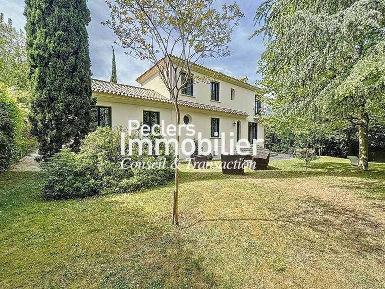 Maison Garches - 5 chambres - 440m²