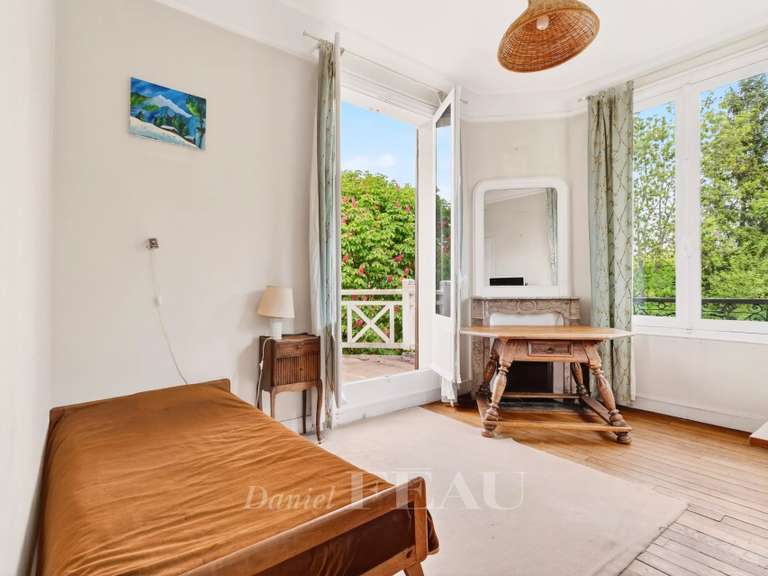 Maison Garches - 6 chambres - 300m²