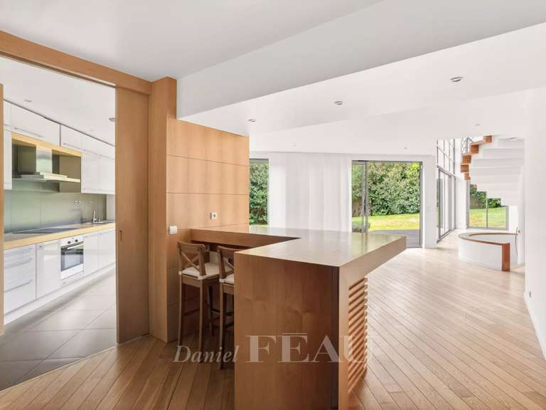 Maison Garches - 5 chambres - 245m²