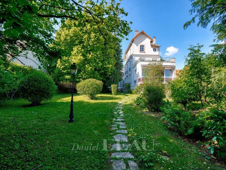 Maison Garches - 5 chambres - 360m²