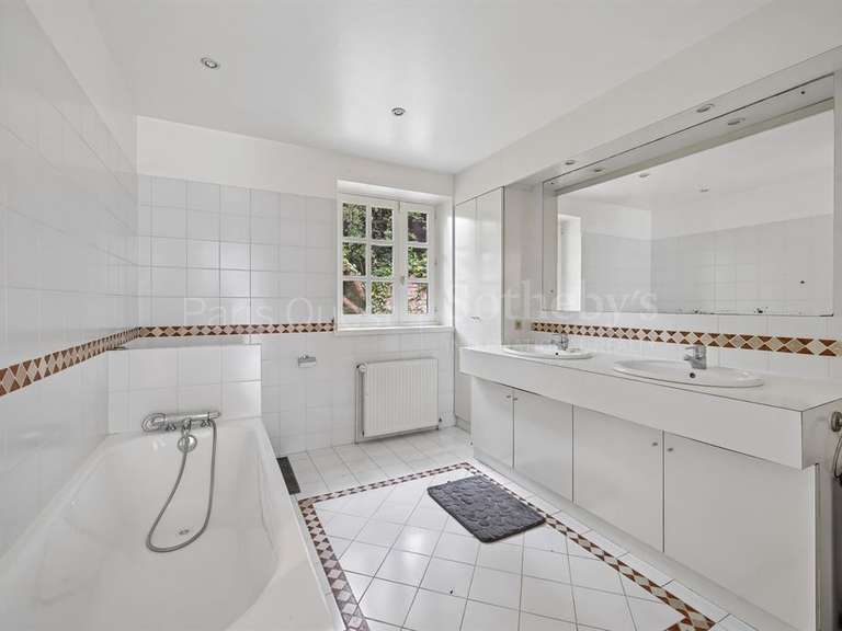 Maison Garches - 5 chambres - 340m²