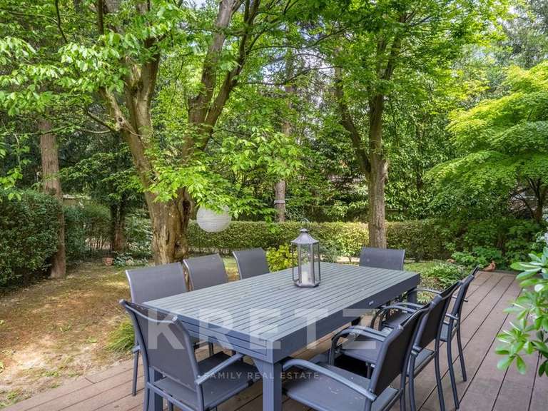 Maison Garches - 5 chambres - 218m²