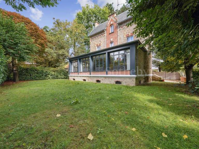 Maison Garches - 6 chambres - 280m²
