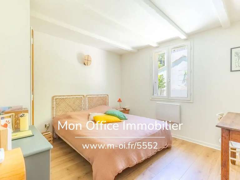 Maison Gardanne - 4 chambres - 175m²
