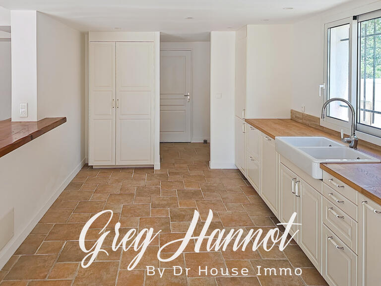 Villa Garéoult - 4 bedrooms - 205m²
