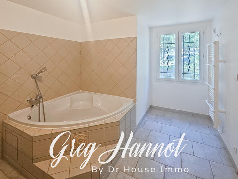 Villa Garéoult - 4 bedrooms - 205m²