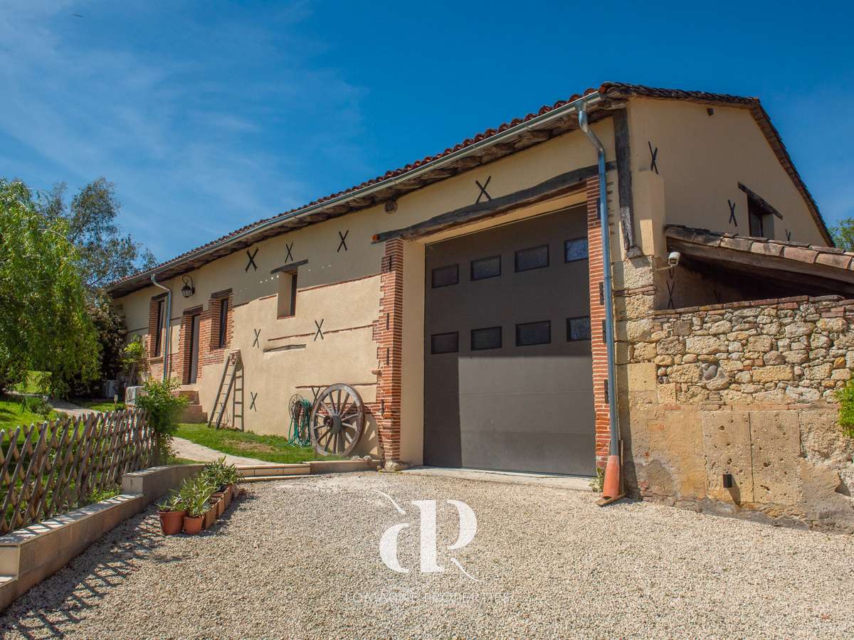 House Garganvillar