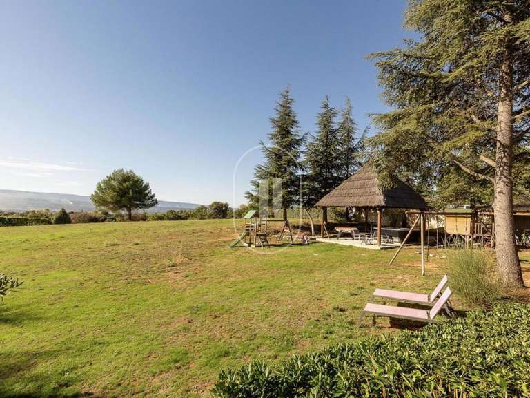 Propriété Gargas - 9 chambres - 335m²