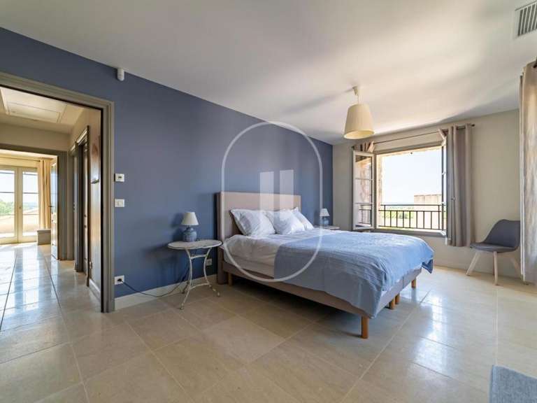Maison Garrigues-Sainte-Eulalie - 4 chambres - 203m²