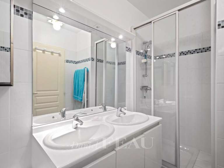 Appartement Gassin - 2 chambres - 82m²