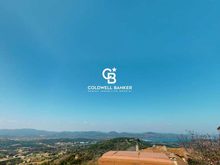 Apartment Gassin - 4 bedrooms - 140m²