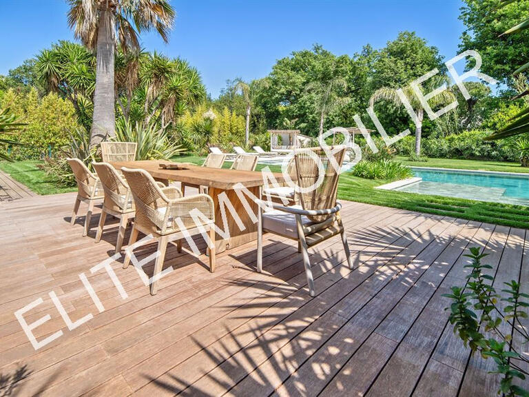 Maison Gassin - 5 chambres - 237m²