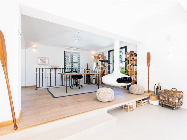 Maison Gassin - 4 chambres - 310m²