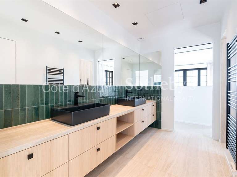 Maison Gassin - 5 chambres - 270m²