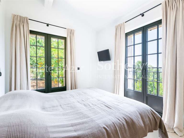 Maison Gassin - 5 chambres - 270m²