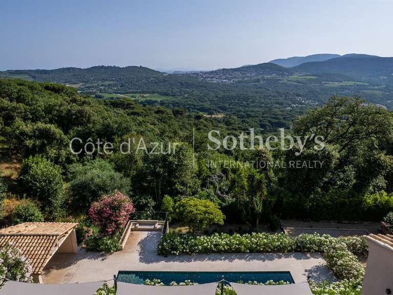 Maison Gassin - 5 chambres - 270m²