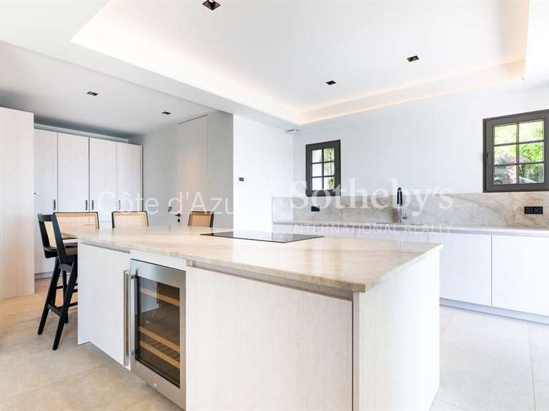 Maison Gassin - 5 chambres - 270m²