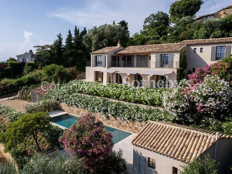 Maison Gassin - 5 chambres - 270m²