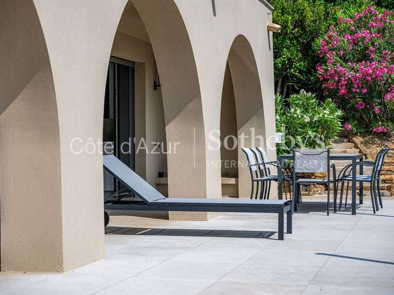 House Gassin - 5 bedrooms - 270m²