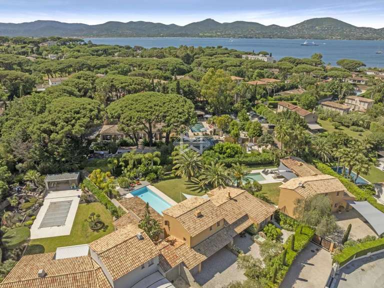 Maison Gassin - 4 chambres - 170m²