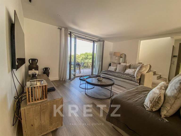 Maison Gassin - 4 chambres - 220m²