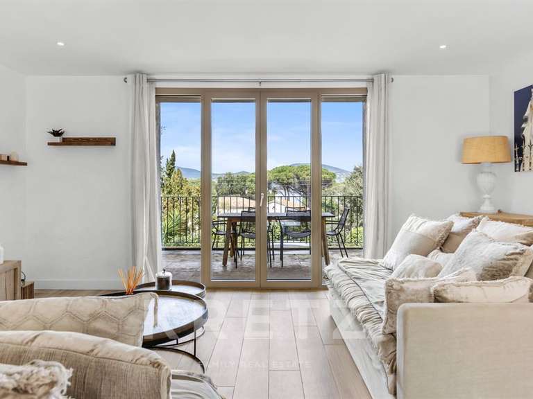 Maison Gassin - 5 chambres - 220m²