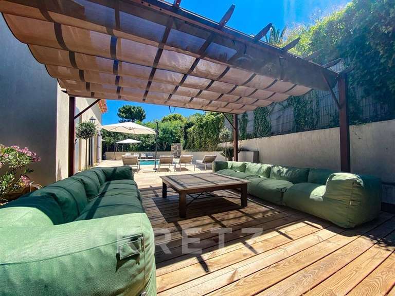 Maison Gassin - 4 chambres - 220m²