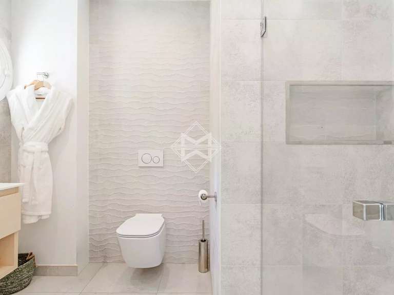 Maison Gassin - 7 chambres - 350m²
