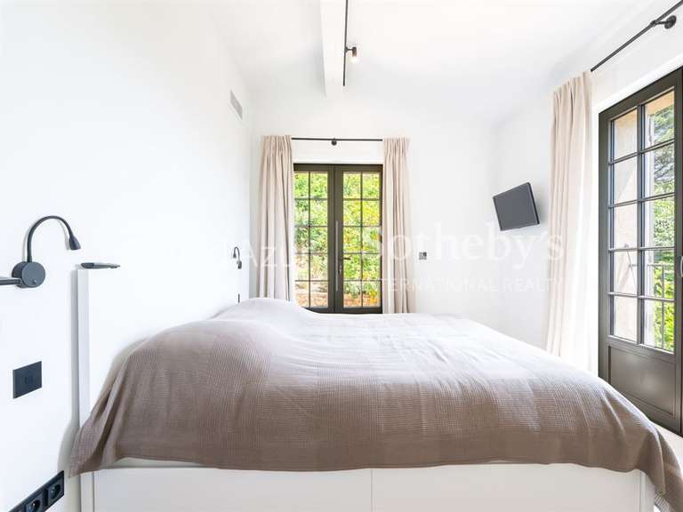 Maison Gassin - 5 chambres - 270m²