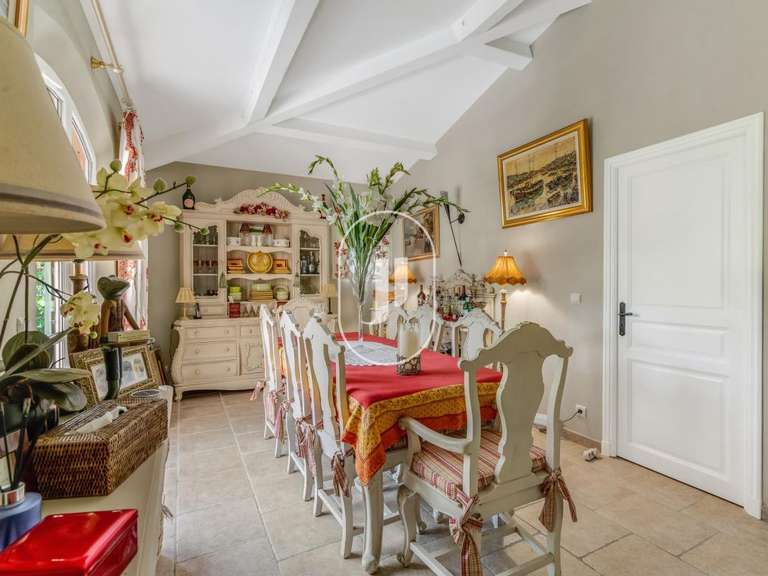 Maison Gassin - 4 chambres - 142m²