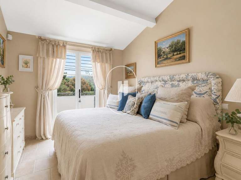 Maison Gassin - 4 chambres - 142m²