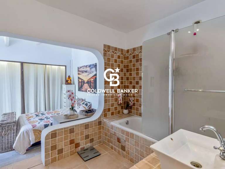 House Gassin - 3 bedrooms - 120m²