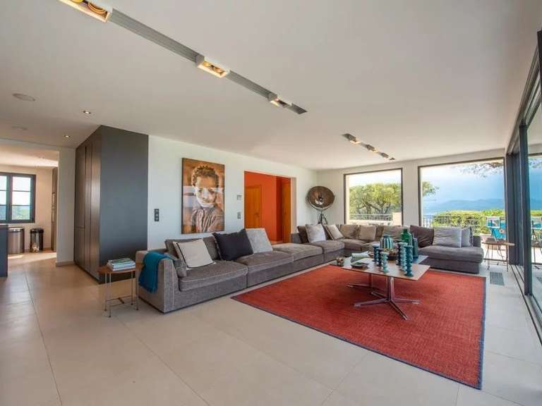 Maison Gassin - 5 chambres - 230m²