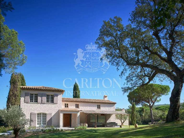 Maison Gassin - 4 chambres - 236m²