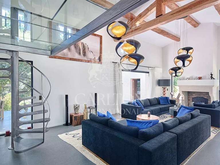 Maison Gassin - 4 chambres - 236m²