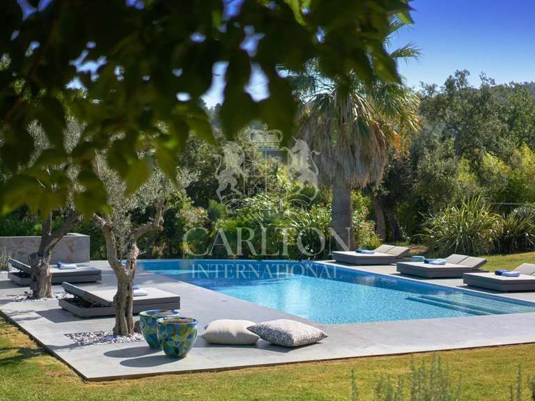 Maison Gassin - 4 chambres - 236m²