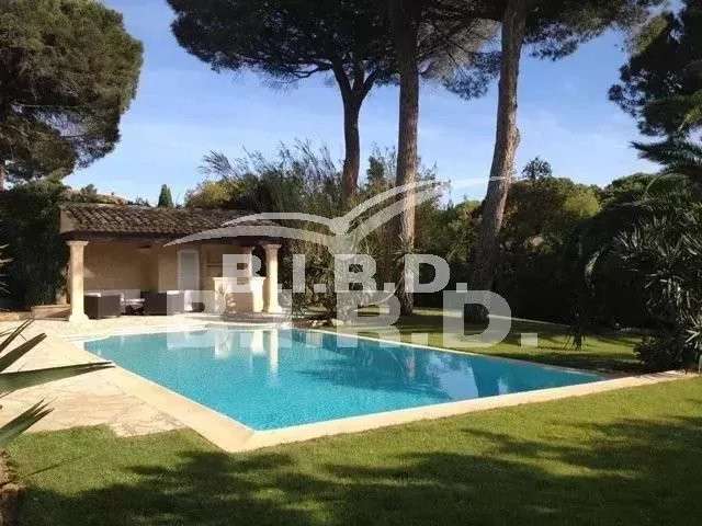 Villa Gassin - 5 bedrooms - 187m²