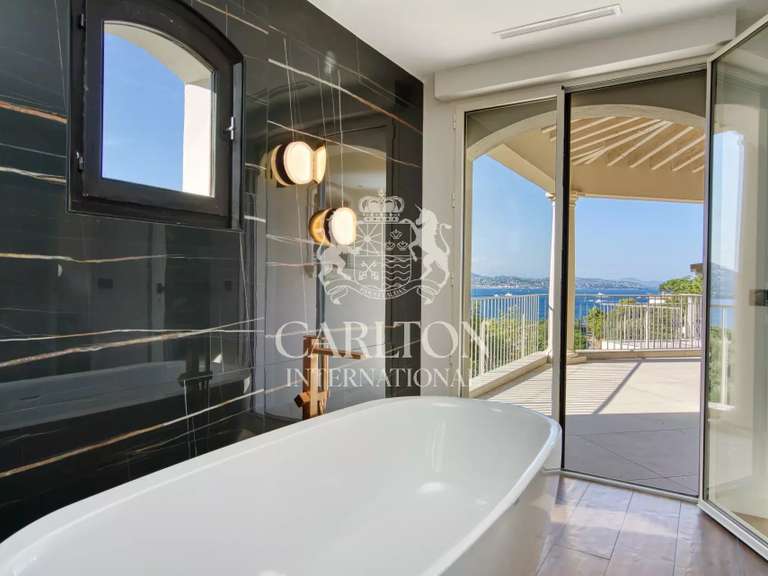 Villa with Sea view Gassin - 5 bedrooms - 357m²