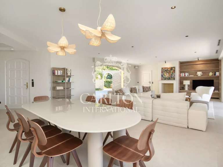 Villa with Sea view Gassin - 5 bedrooms - 357m²