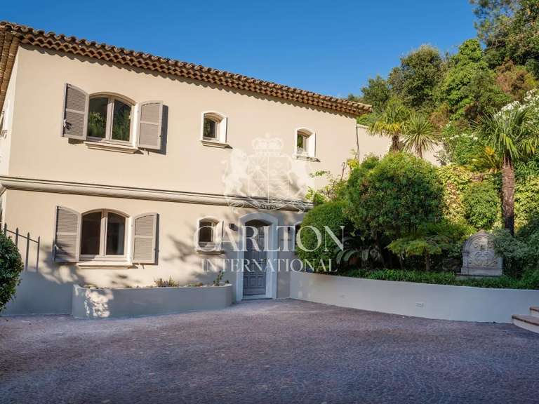 Villa with Sea view Gassin - 5 bedrooms - 357m²