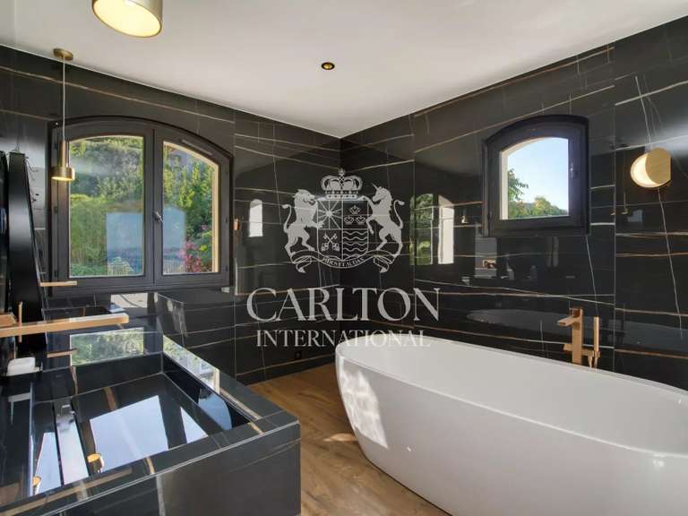 Villa with Sea view Gassin - 5 bedrooms - 357m²