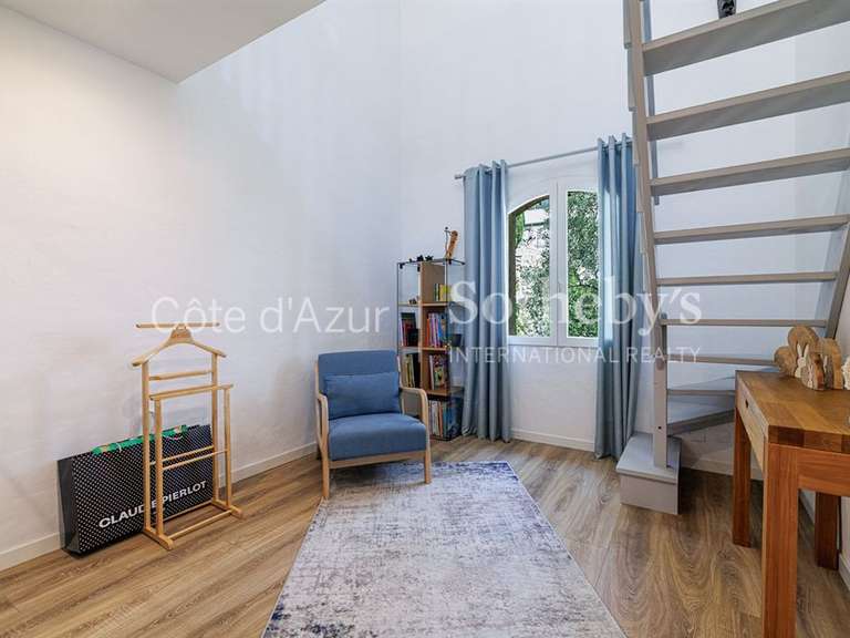 Maison Gattières - 4 chambres - 183m²